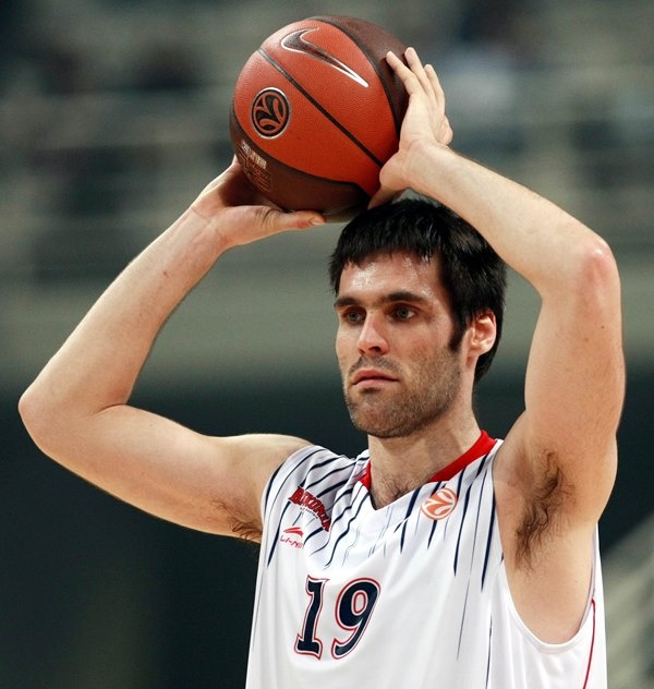 Λαμποράλ Κούτσα: Πρόβλημα ενόψει Ολυμπιακού (photos)