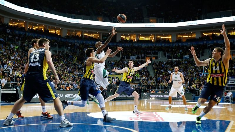 Φενέρ - Παναθηναϊκός 77-72: Κλοπή στην Πόλη (photos)