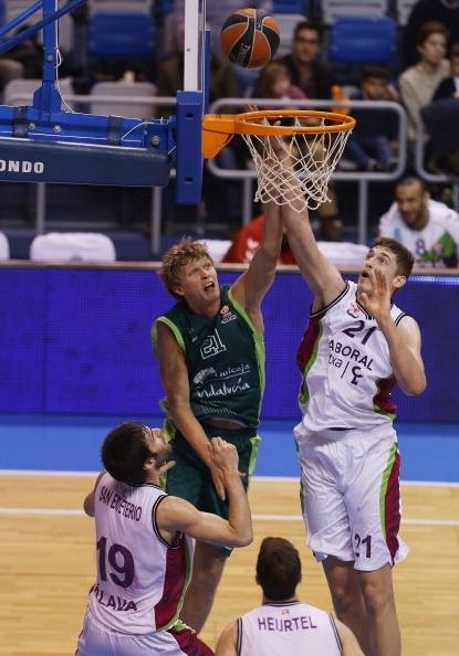 Πλάις στο Onsports: «Πονεμένος από τον Παναθηναϊκό ο Ολυμπιακός» (audios+photos+videos)