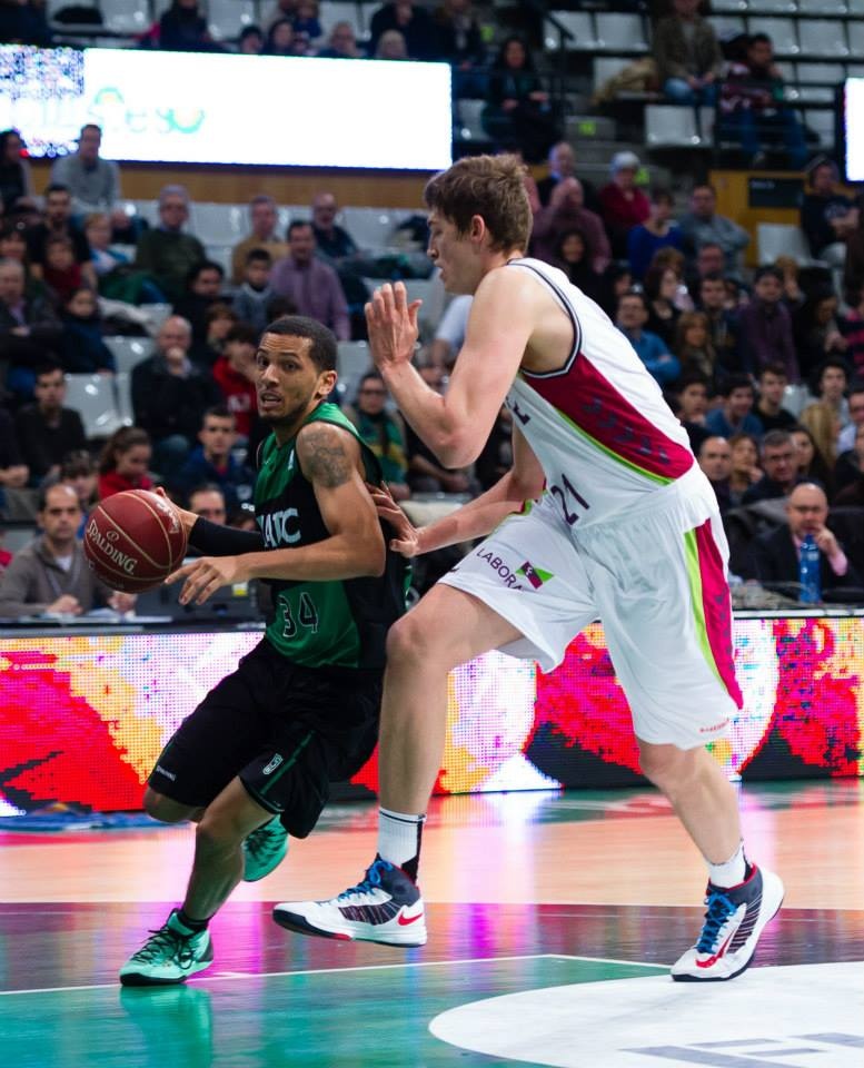 Πλάις στο Onsports: «Πονεμένος από τον Παναθηναϊκό ο Ολυμπιακός» (audios+photos+videos)