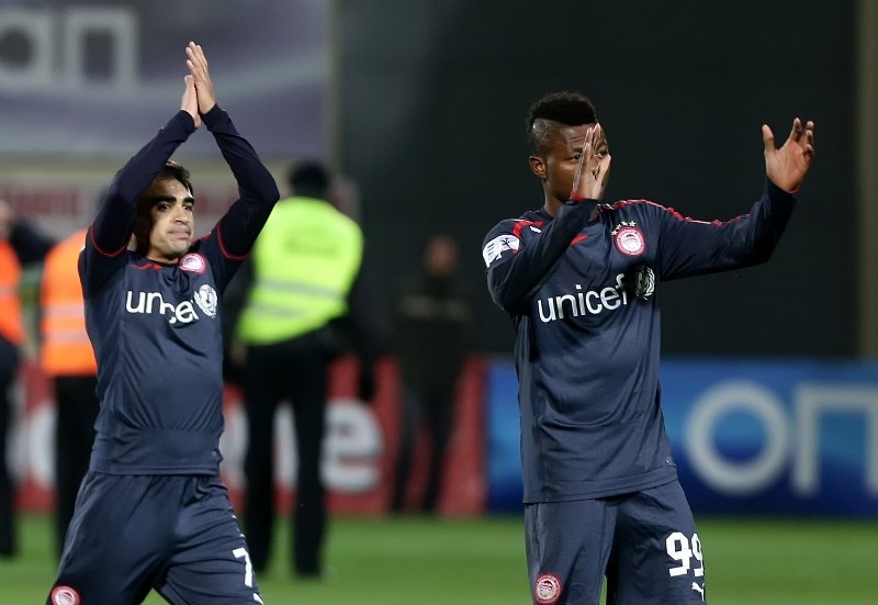 Ολυμπιακός: Υπόκλιση adidas σε Ολαϊτάν (photos)