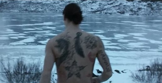 Παρί Σεν Ζερμέν: Ο Ιμπραΐμοβιτς στα... μέλια με την κοπέλα του στο κρεβάτι! (photos+video)