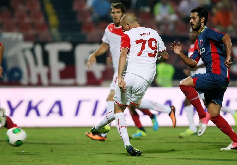 Βάις: Αμφιλεγόμενος… Άραβας! (photos+videos)