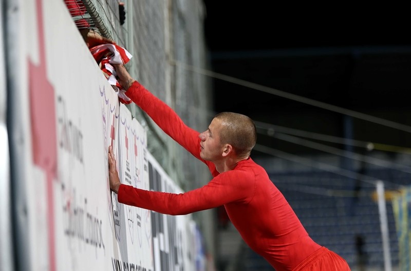 Βάις: Αμφιλεγόμενος… Άραβας! (photos+videos)