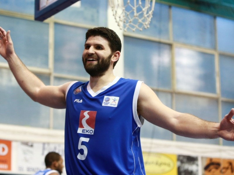 Πανελευσινιακός: Το ρεκόρ του Παπαμακάριου (photos)