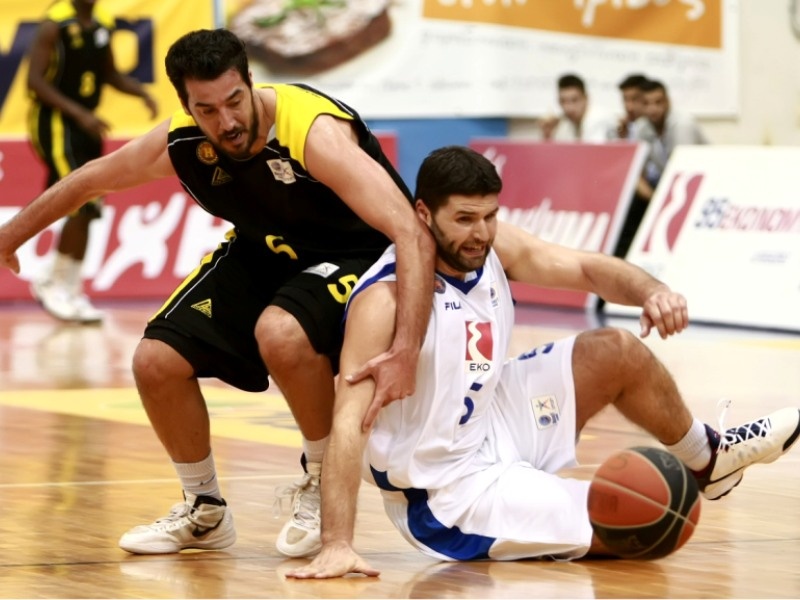 Πανελευσινιακός: Το ρεκόρ του Παπαμακάριου (photos)