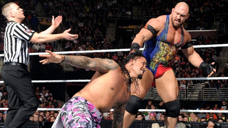 Raw SuperShow: Δικαιώνεται ο Bryan (videos+photos)