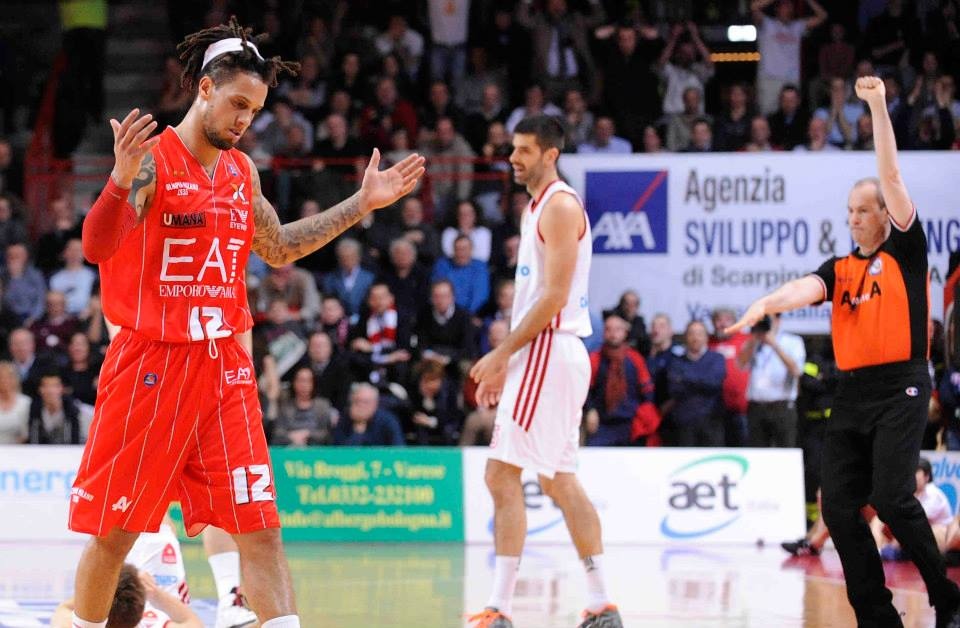 Αρμάνι Μιλάνο: Έτοιμη για Ομπράντοβιτς (photos+video)