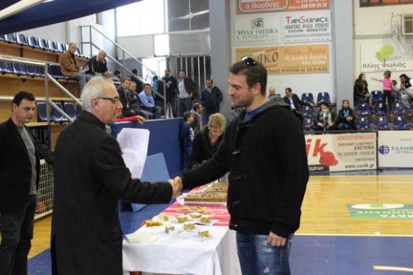 Πανελευσινιακός: Τιμήθηκε ο Μπαλάφας (photos)