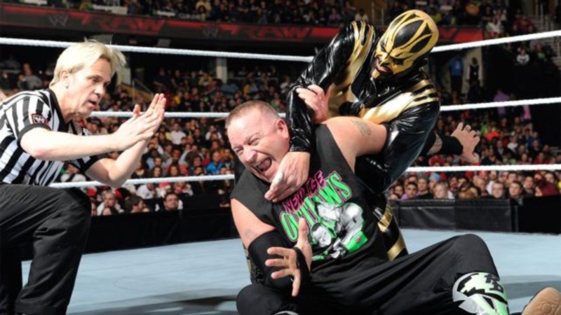 Raw SuperShow: Δικαιώνεται ο Bryan (videos+photos)