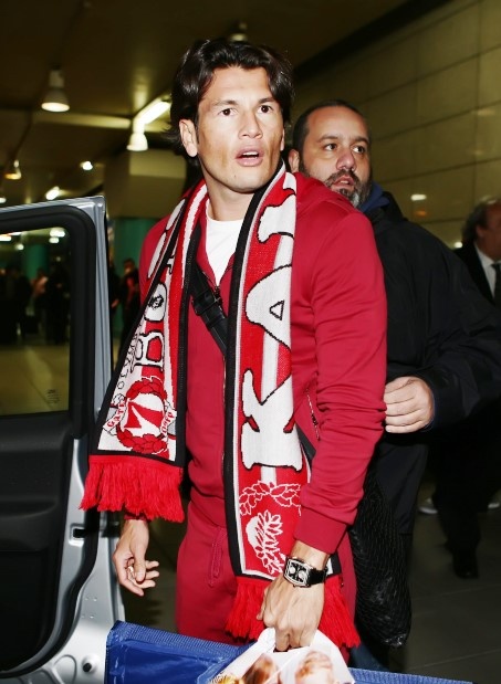 Βαλντές: «Περήφανος που ήρθα για τον Ολυμπιακό» (video+photos)