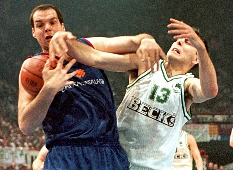 Μπαρτσελόνα: Έφτασε Αθήνα με Φεράν Μαρτίνεθ! (photos)