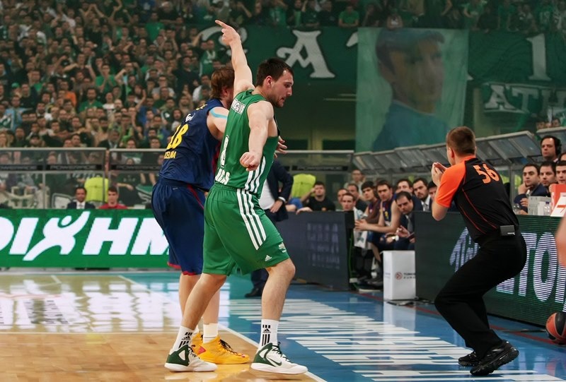 Παναθηναϊκός: Οι διαιτητές με Μπαρτσελόνα (photos)
