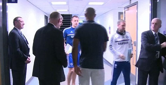 Μάντσεστερ Σίτι - Τσέλσι: Πήγαν να… πλακωθούν Τουρέ και Ετό! (photos+video)