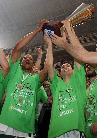 Παναθηναϊκός: «Rock you like Mike» (photos+videos)