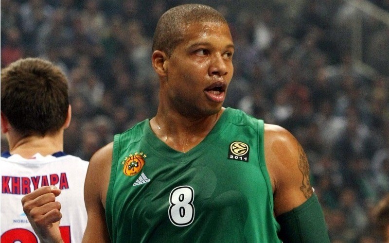 Παναθηναϊκός: «Rock you like Mike» (photos+videos)