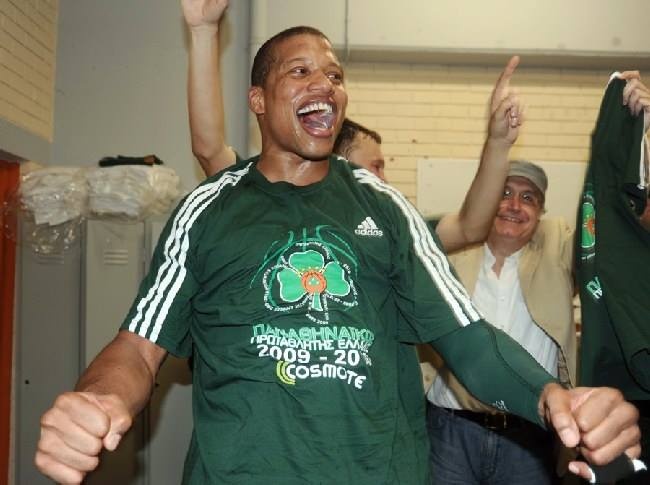 Παναθηναϊκός: «Rock you like Mike» (photos+videos)
