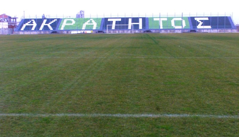 Γιάννης Παθιακάκης: Η ζωή του, το γήπεδο... (photos+videos)