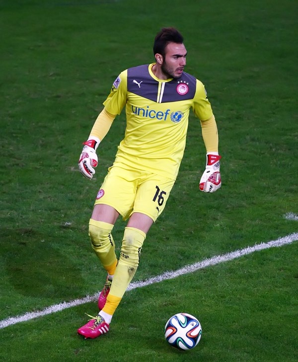 Ολυμπιακός: Με... ανοικτό το στόμα οι Ισπανοί στο Onsports για Ρομπέρτο! (photos)