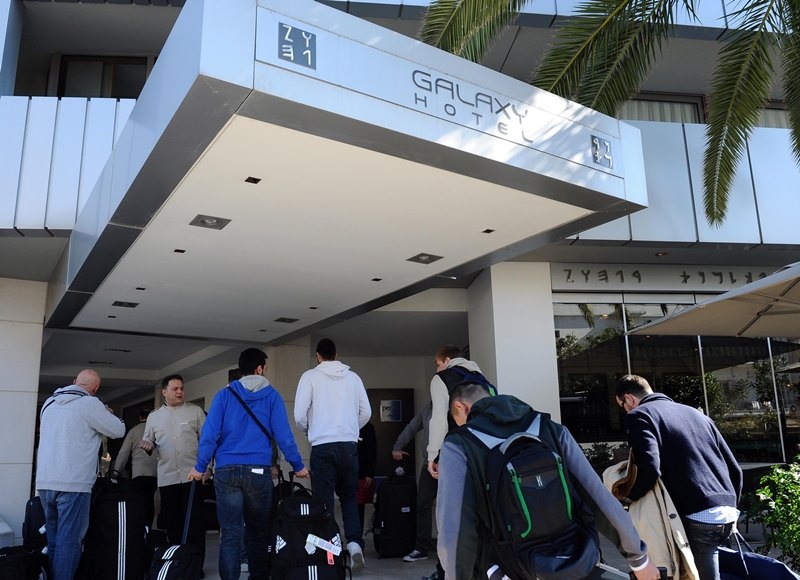 Παναθηναϊκός: Τα κλικ της άφιξης στο Ηράκλειο (photos)