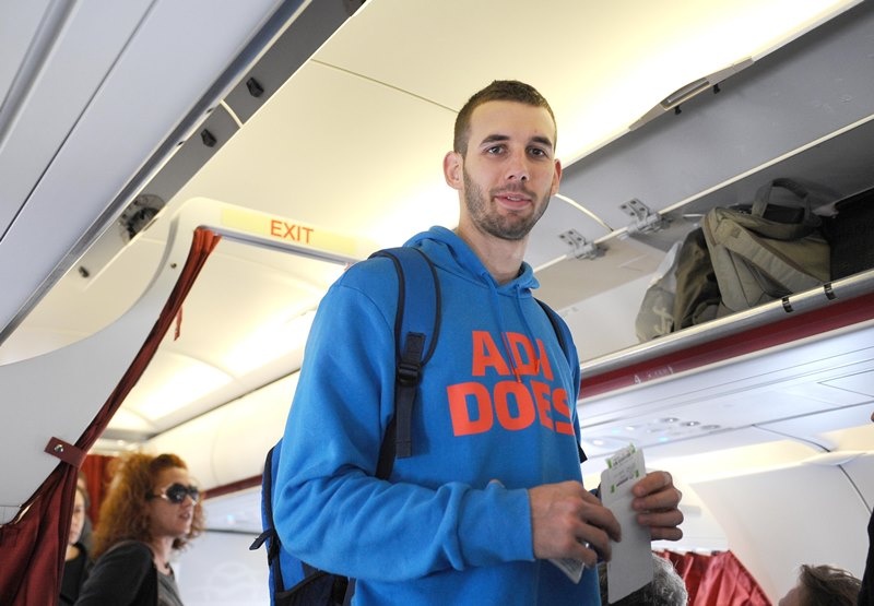 Παναθηναϊκός: Τα κλικ της άφιξης στο Ηράκλειο (photos)