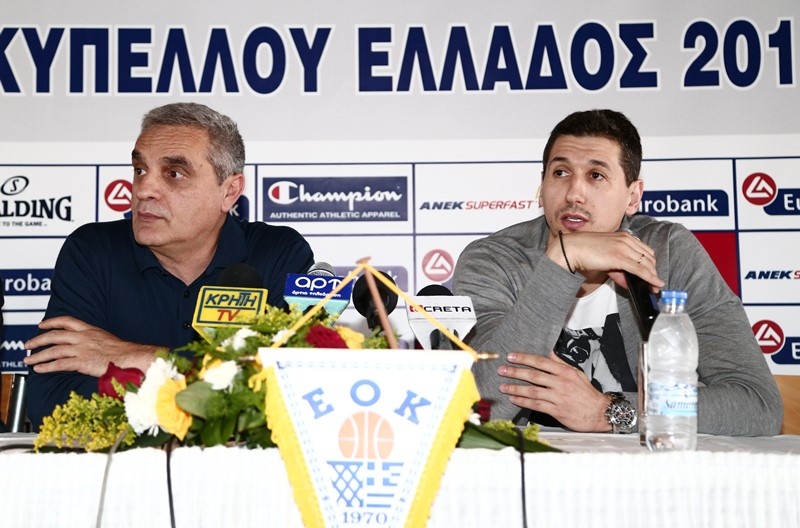 Κύπελλο Ελλάδας: Οι αγκαλιές πριν από τον τελικό (photos)