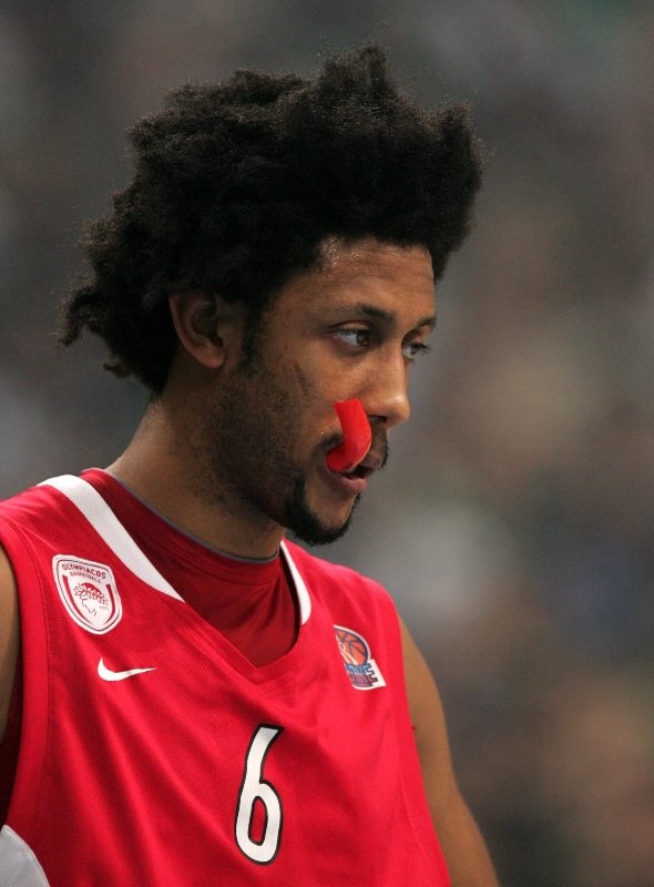 Τσίλντρες στο Onsports: «Στην Ελλάδα… πιστός Ολυμπιακός!» (photos+videos)