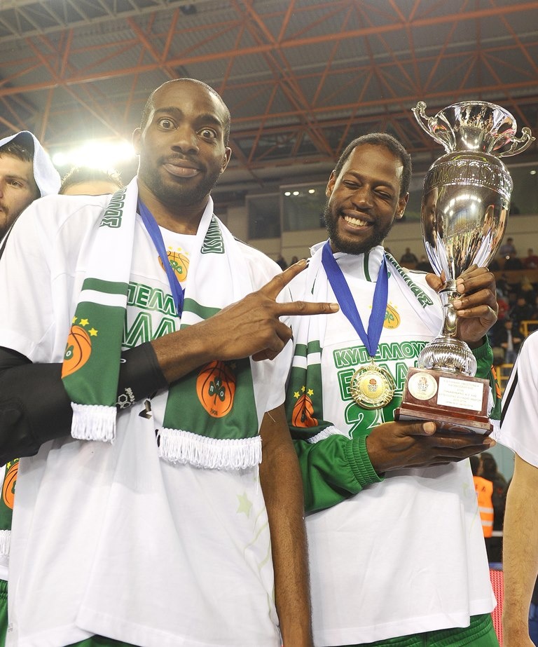 Η απονομή μέσα από «κλικ» (photos)