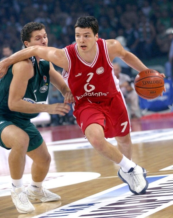 Αποσύρθηκε ο Ζορόσκι (photos)