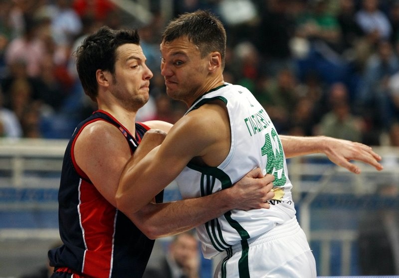 Αποσύρθηκε ο Ζορόσκι (photos)