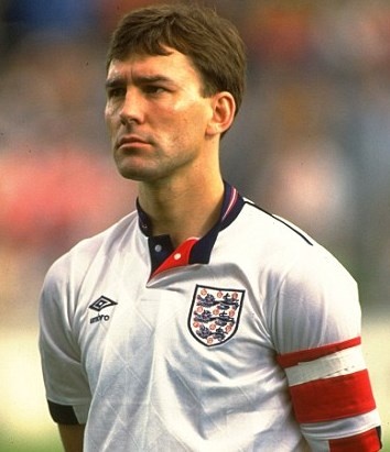 Ρόμπσον στο Onsports: «Δεν το… κουνάει ο Μόγιες, ένα γκολ θα το… βάλει ο Ολυμπιακός!» (photos+videos)