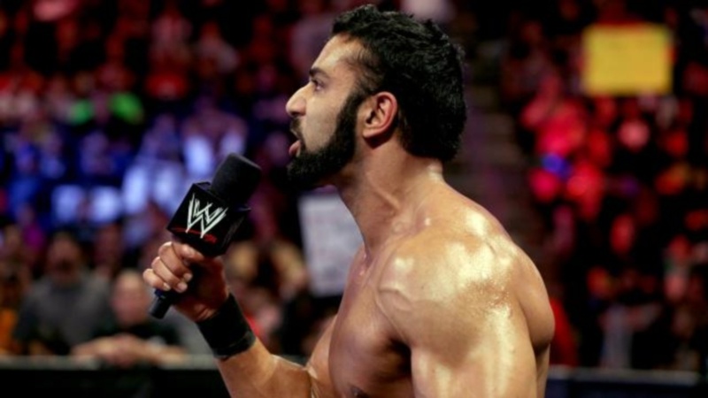 Main Event: Νέος στόχος για Big E. (photos+videos)