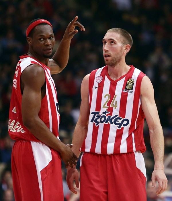 Ολυμπιακός: Ο έρωτας του Λοτζέσκι (photos)