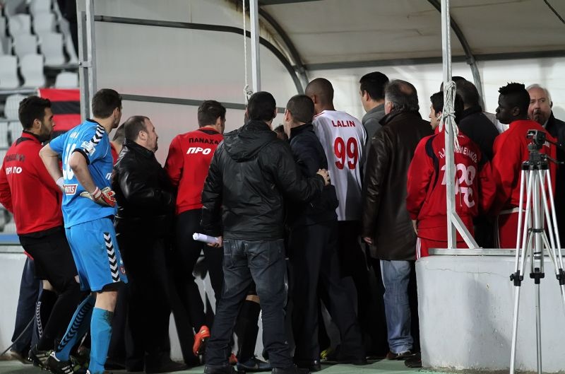 Ντέρμπι με τα όλα του! (videos+photos)
