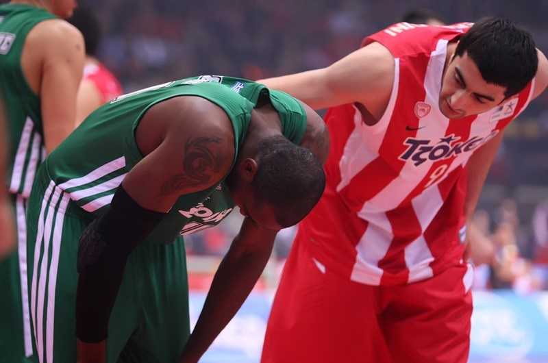 Σερμαντίνι στο Onsports: «Επιστρέφω στον Ολυμπιακό, ευγνώμων στον Παναθηναϊκό!» (photos+videos)