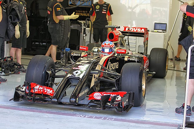 Φόρμουλα 1: Τα τεστ στο Μπαχρέιν (photos)