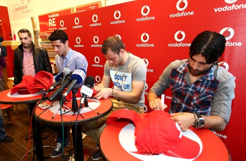 Ολυμπιακός: Σύνθημα νίκης από Μαρκάνο, Αβραάμ και Τσόρι (photos)