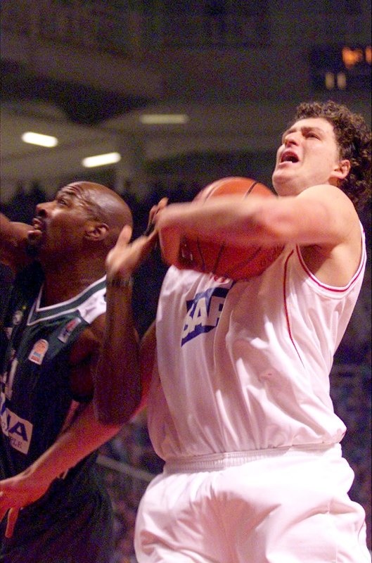 Φέμερλινγκ στο Onsports: «Αβαντάζ ο Παναθηναϊκός, ερωτηματικό ο Όντομ» (photos+videos)