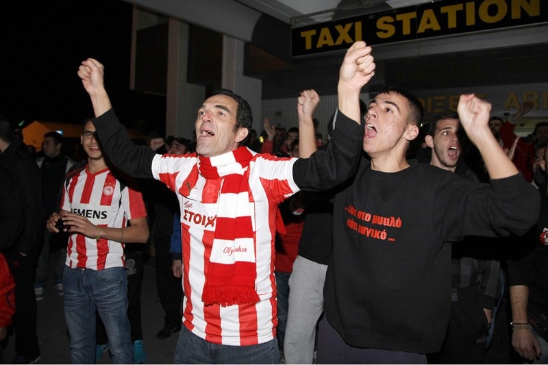 Ολυμπιακός: Αποθέωση και στο Ηράκλειο (video+photos)