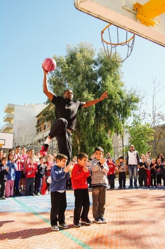 Ίκαρος Χαλκίδας: Στο 6ο Δημοτικό (photos)