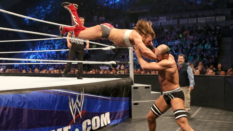 SmackDown: Νέα… διπλοβάρδια για Bryan (photos+videos)