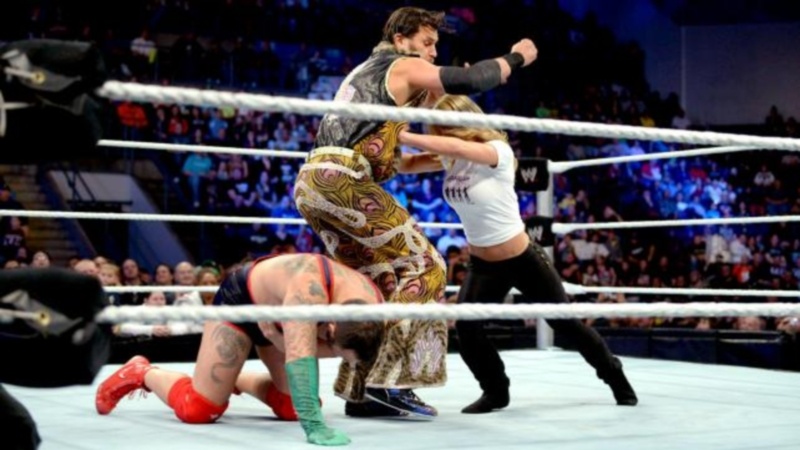SmackDown: Νέα… διπλοβάρδια για Bryan (photos+videos)