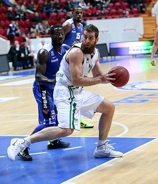 Ούνιξ Καζάν: «Έλαμψε» το ελληνικό τρίο (photos)