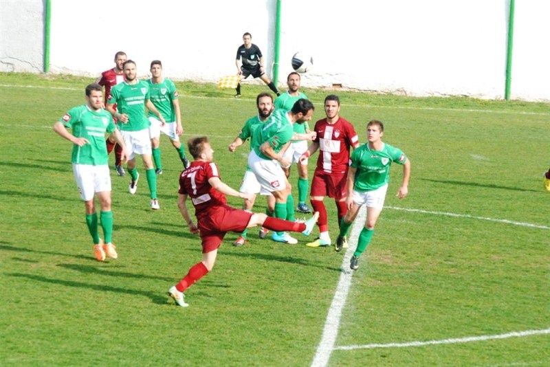 «Βυσσινί» θύελλα στον Εύοσμο (photos)