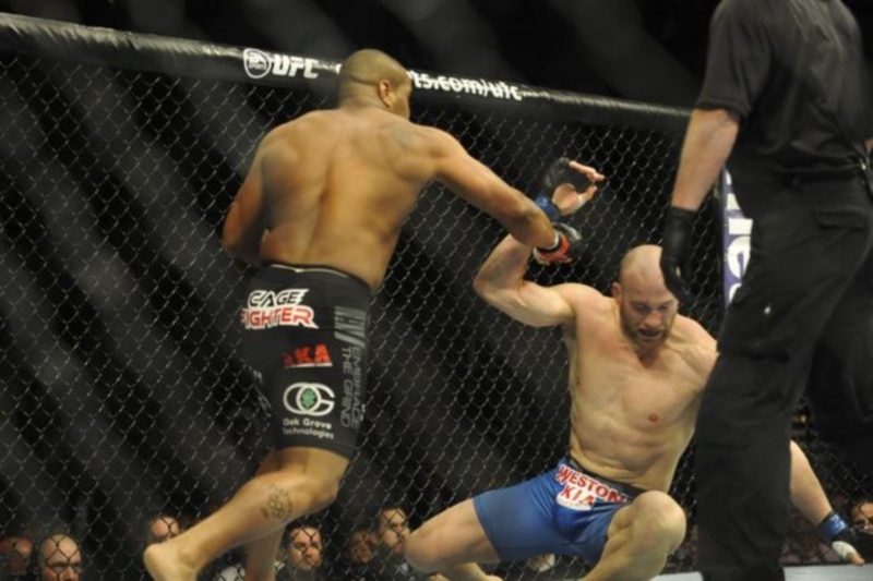 UFC 170: Αφεντικό στο Λας Βέγκας η Rousey (GIFs)