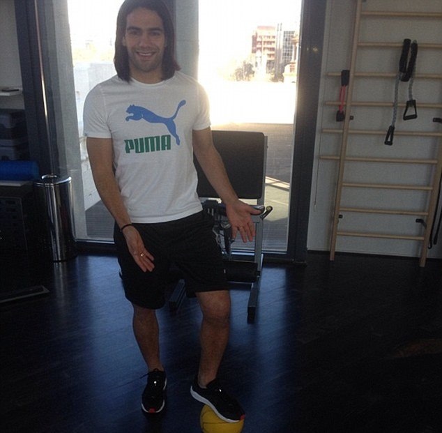 Κολομβία: Κλωτσάει... για Ελλάδα ο Φαλκάο! (photos+video)