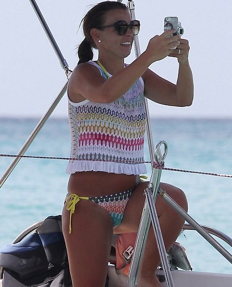 Γουέιν Ρούνεϊ: Ξεσαλώνει στα Μπαρμπέιντος η γυναίκα του! (photos+videos)