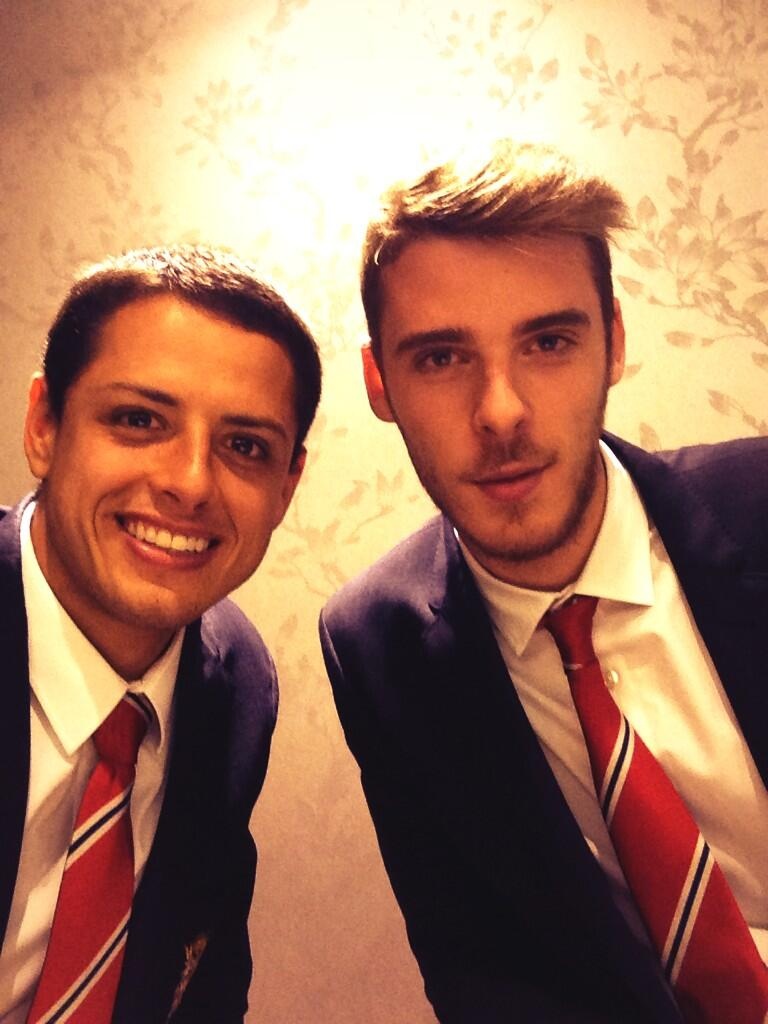 Μάντσεστερ Γιουνάιτεντ: Πέταξε με... προπόνηση για Ελλάδα (photos+video)