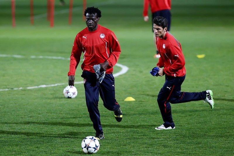 Ολυμπιακός: Έτοιμος για Μάντσεστερ (video+photos)