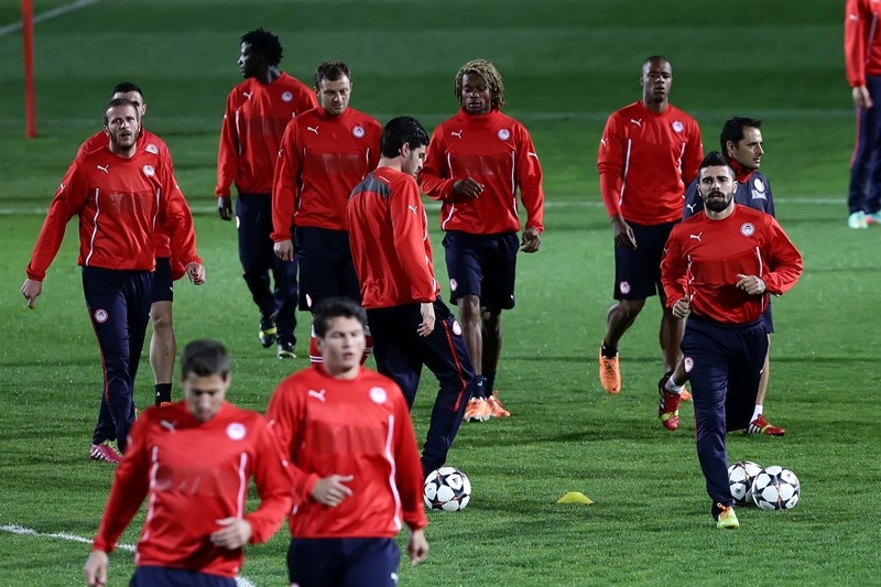 Ολυμπιακός: Έτοιμος για Μάντσεστερ (video+photos)